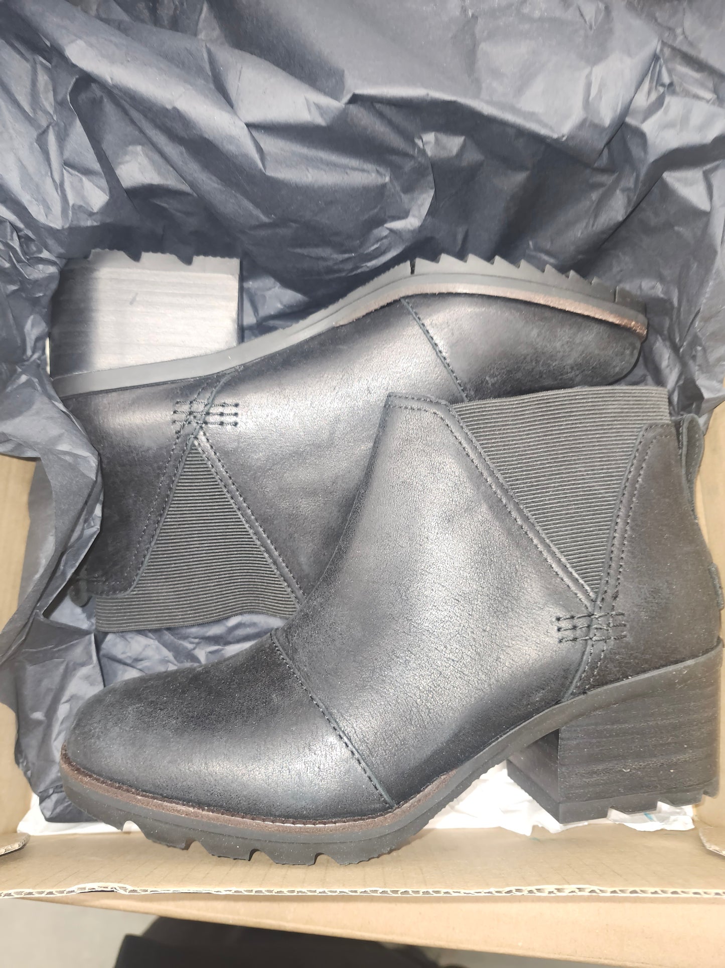 Sorel Cate Chelsea Boot Black, Size 7.5 Medium