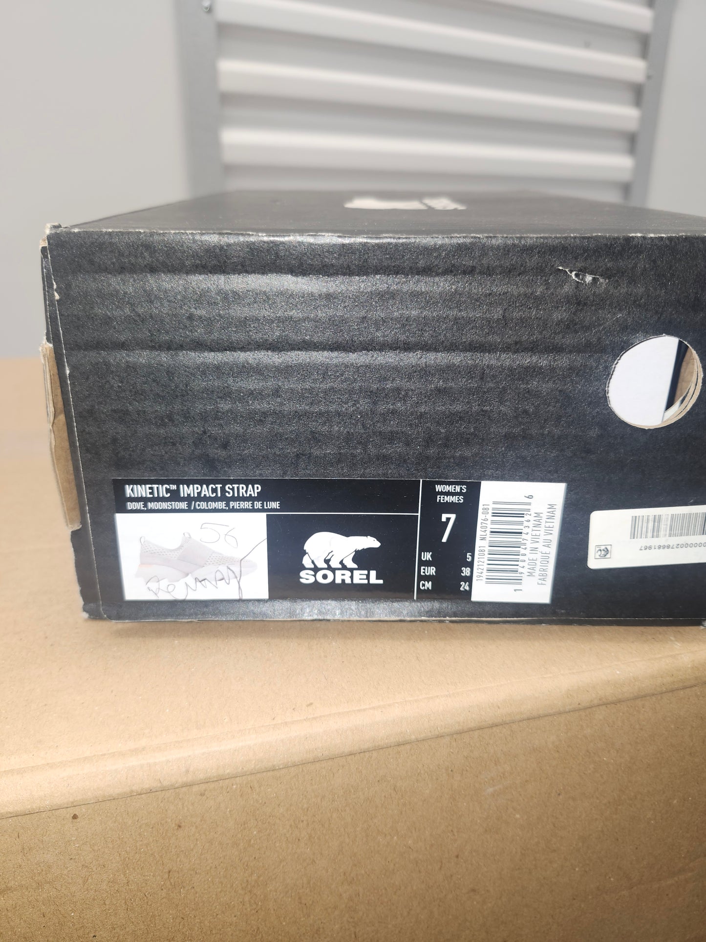 Sorel Kinetic Impact Strap Sneakers Size 7 M