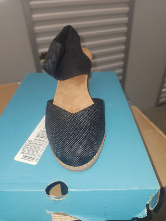 Toms Madison Wedge Heel Sandals, Black Canvas, Size 8US