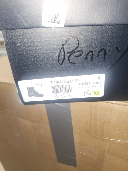 Naturalizer Tia Lace Up Booties Size 9.5 B