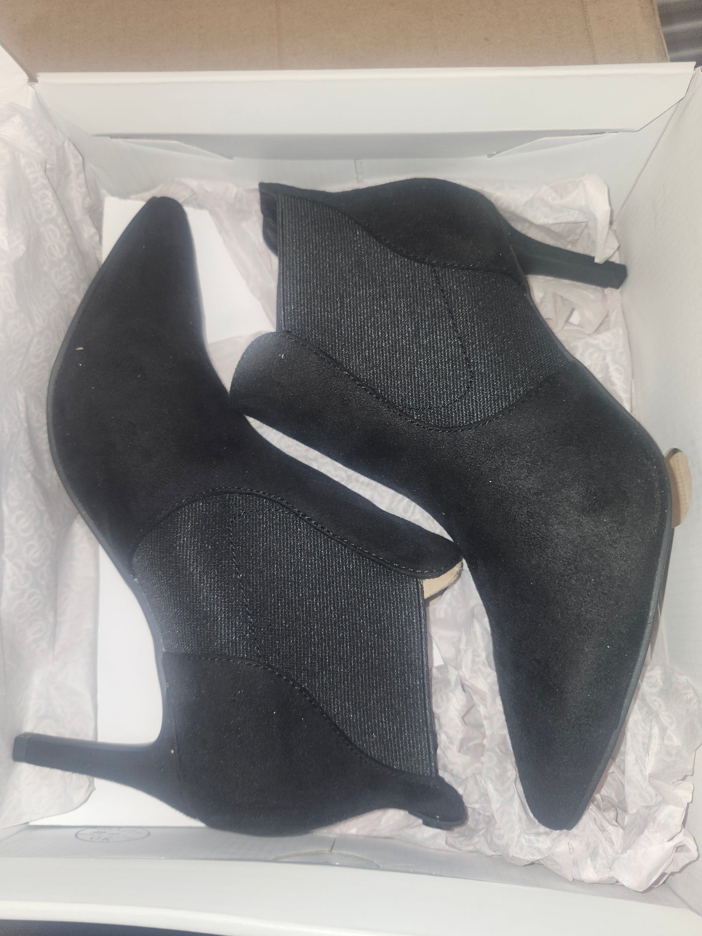 Bandolino Gallo Faux Suede Pointed Toe Booties for Women