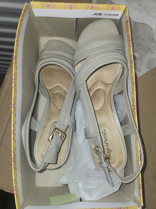 Easy Street Meghan Slingback Heeled Sandals, 8WUS - Mushroom Oatmeal Linen