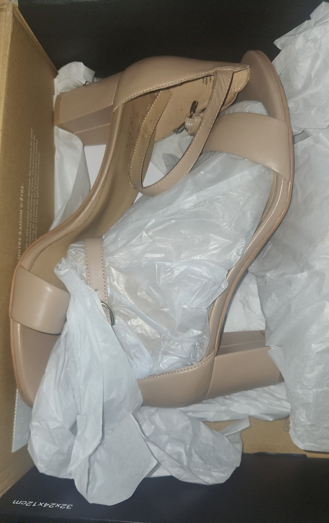 Naturalizer Vera Buckle Ankle Strap Heel Sandals, Size 9.5