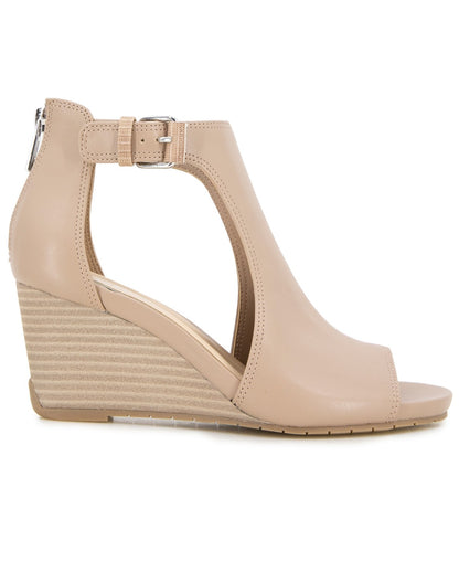 Kenneth Cole Reaction Gracie Wedge Sandals Size 6US - Chai