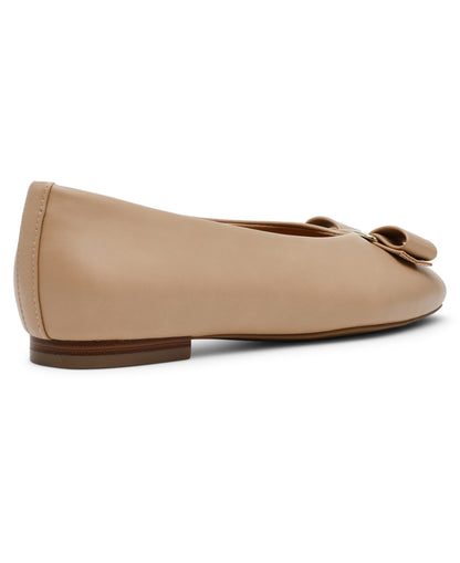 Anne Klein Willow Flat Shoes, Biscotti Leather Size 8 M