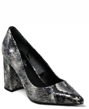 Charles By Charles David Verse Pump, Size 6.5