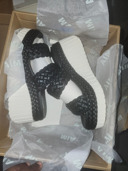 Yoshi Women's Black Platform Sandals