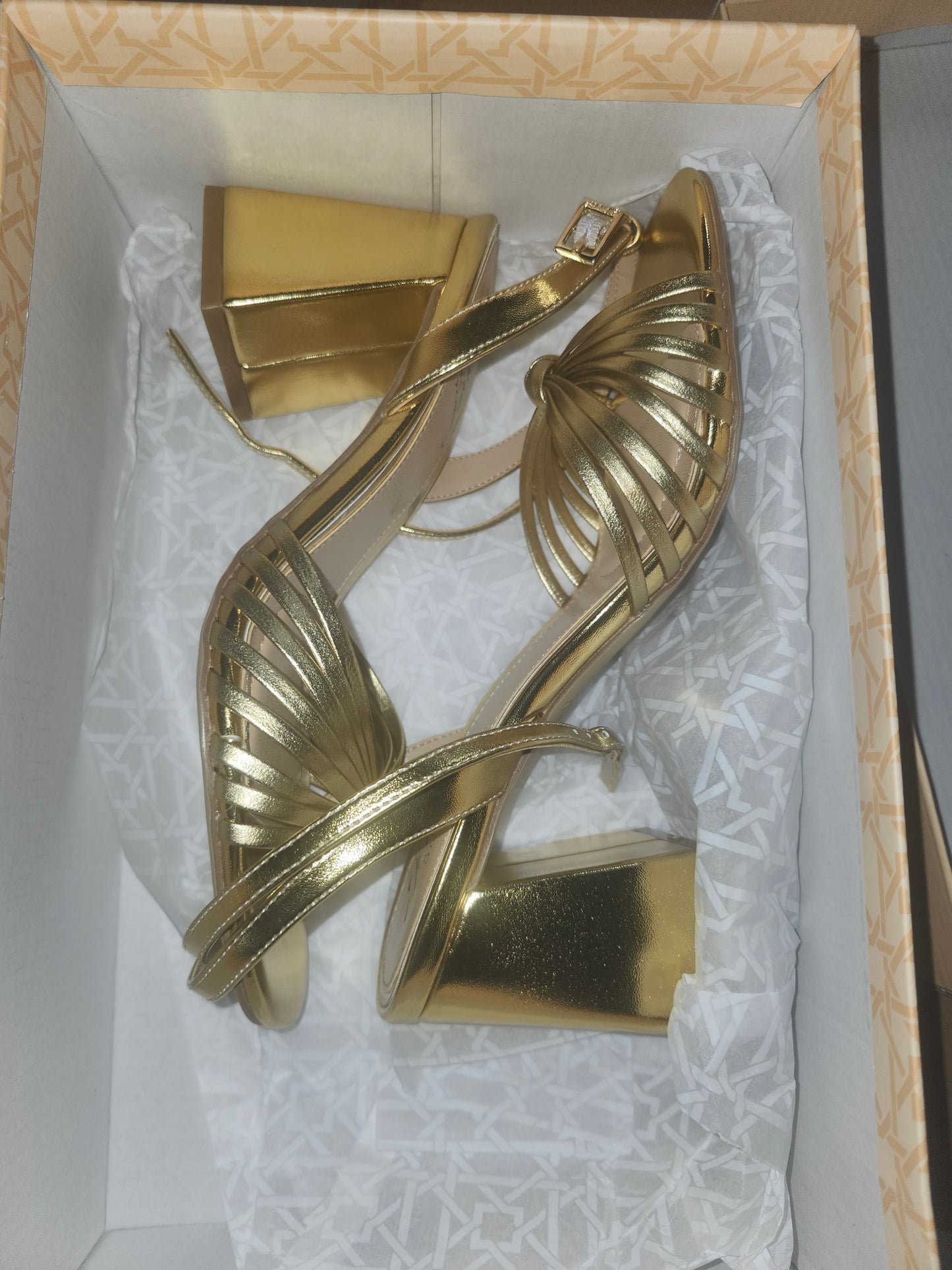 Jewel Badgley Mischka Women's Nariah Block Heel Sandals - Gold Leather