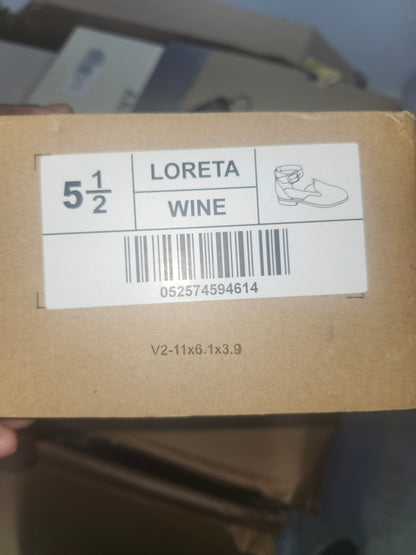 Journee Collection Women's Loreta Flat size 5.5