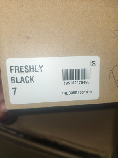 Steve Madden Freshley Women's Black Boot 7 M