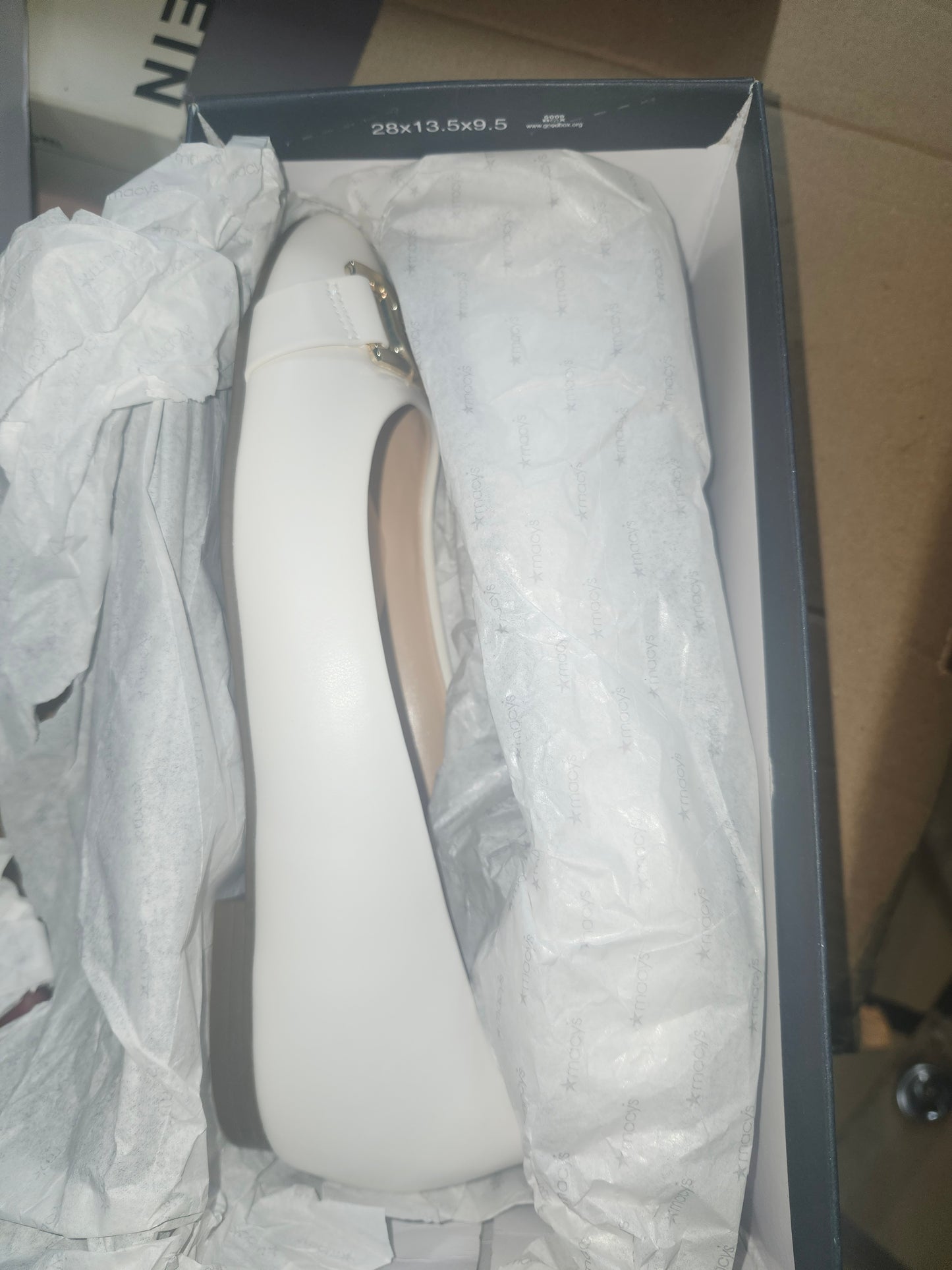 Tommy Hilfiger Women's Fashion Item