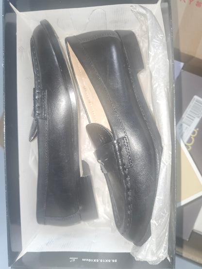 Lauren Ralph Lauren Wynnie Loafer, Black Leather, Size 6 B - Medium