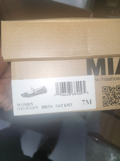 Mia Brita Mary-Jane Knit Flats Oatmeal, Size 7MUS