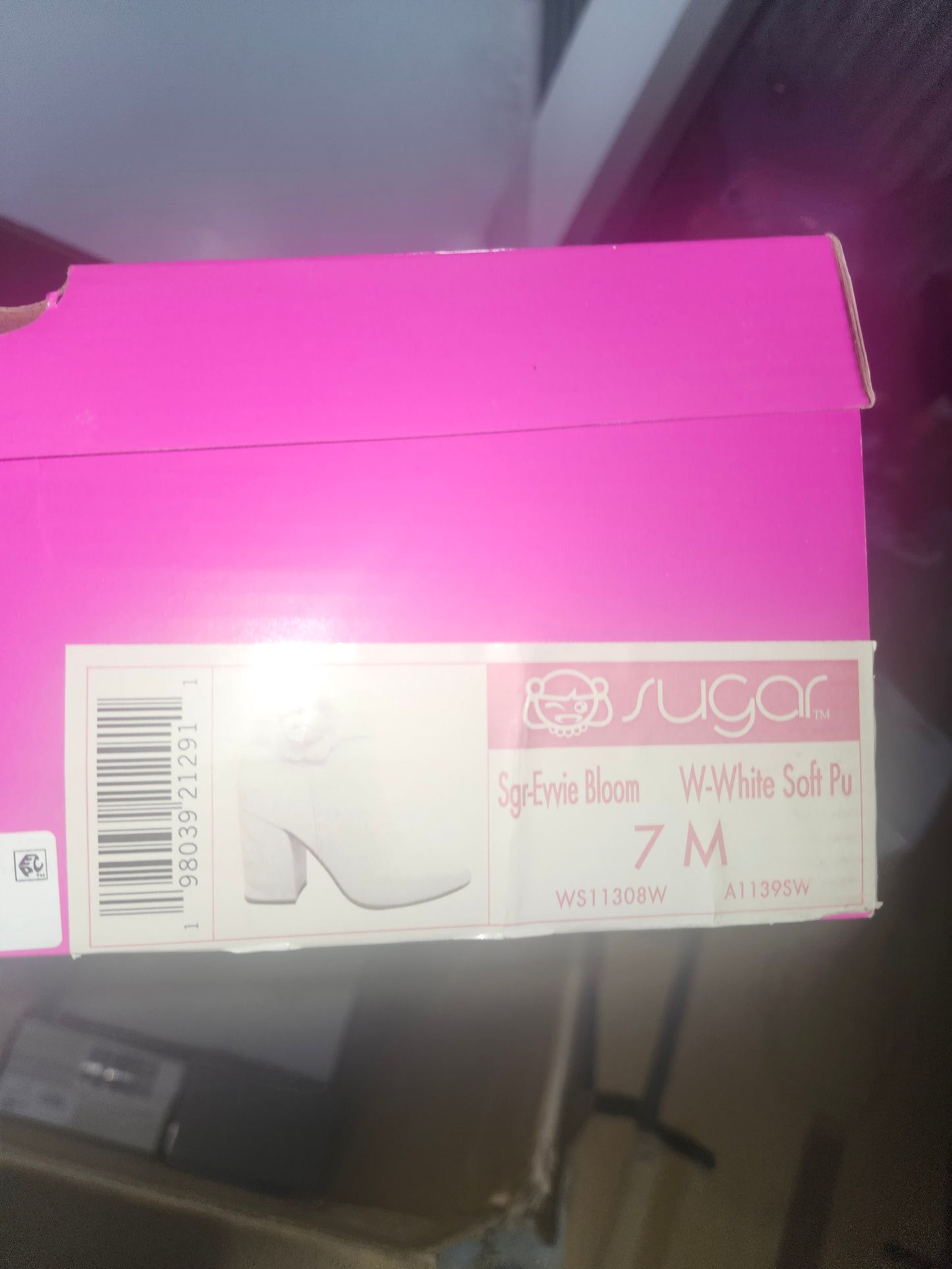 Sugar Evvie Bloom Dress Booties White, Size 7MUS