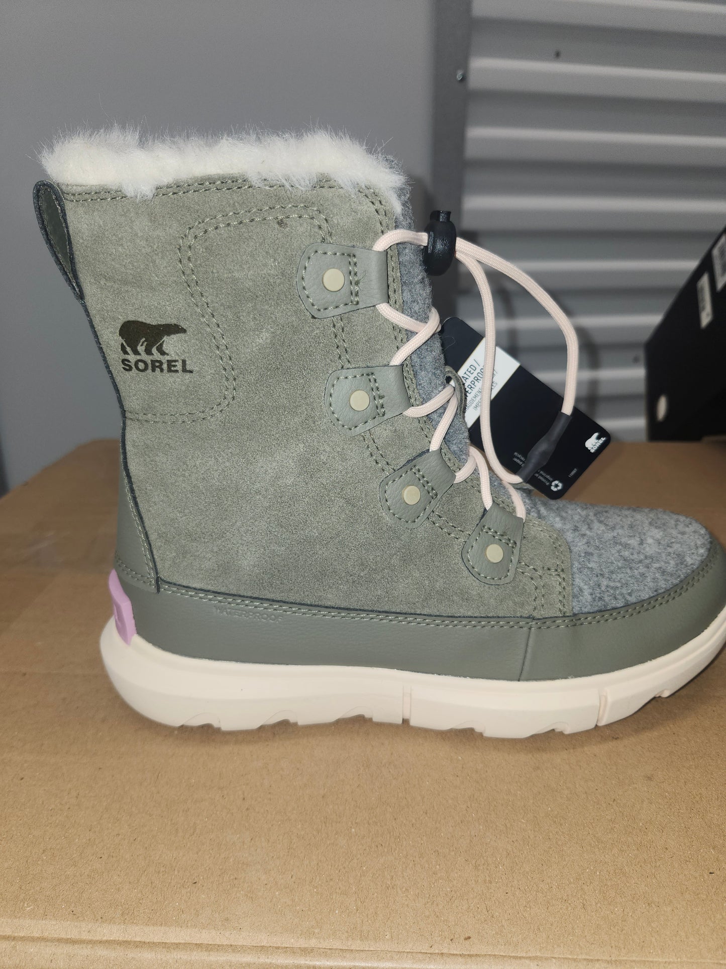 Sorel Youth Explorer Lace WP Boot Size 5 - Stone Green