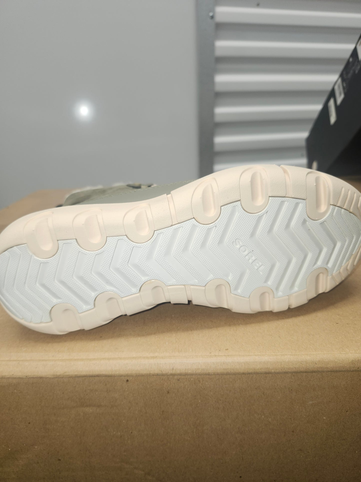 Sorel Youth Explorer Lace WP Boot Size 5 - Stone Green