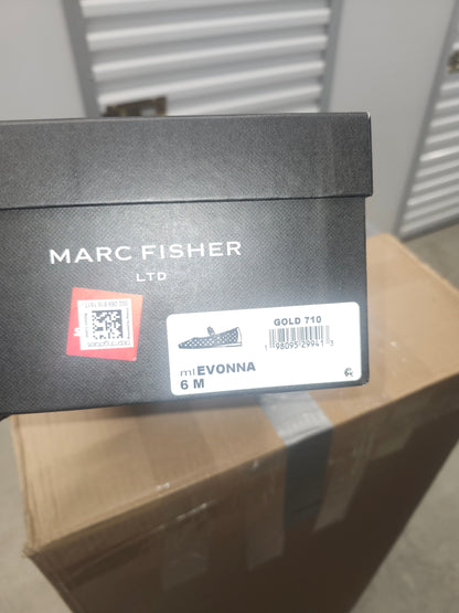 Marc Fisher Ltd. Evonna Flats Women's Size 6