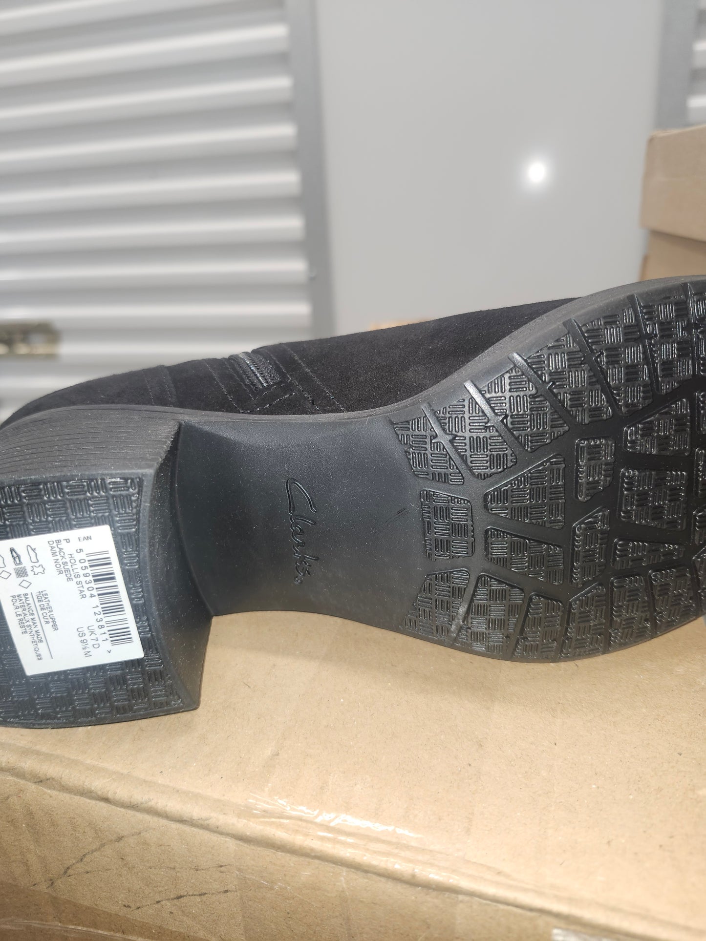 Clarks Hollis Star Leather Booties Black, Buckle, Cushioned, 9.5 M