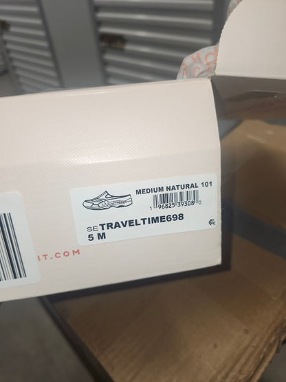 Easy Spirit Traveltime 698 Medium Natural Leather Shoes, Size 5