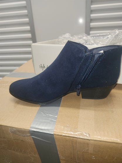 Style & Co Wileyyf Faux Suede Ankle Booties, Size 9M