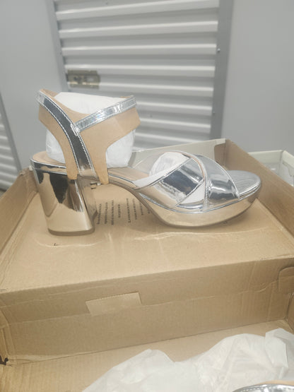 Kenneth Cole Reaction Reeva Platform Shoes, Silver, Size 9M