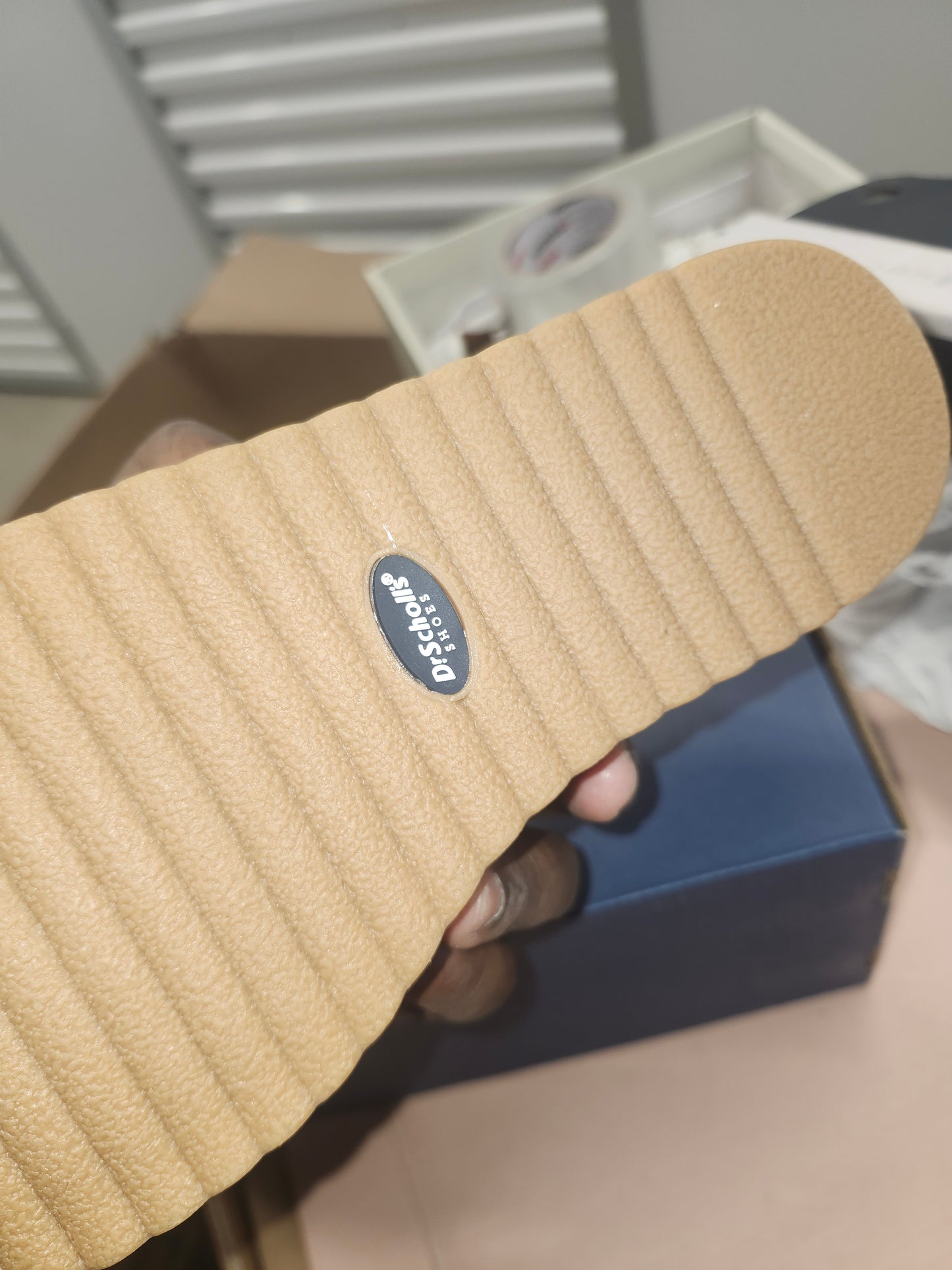 Dr. Scholl's Shoes Island Dream Thong Sandals, US 6.5