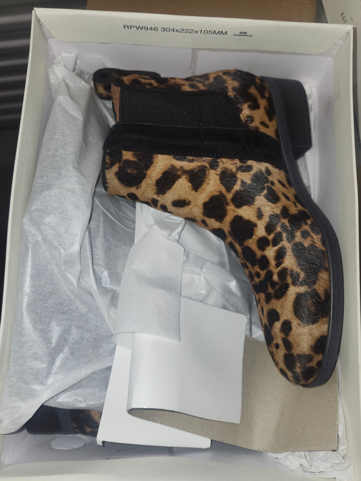 Rockport Larkyn Leopard Print Chelsea Boots 6.5 M