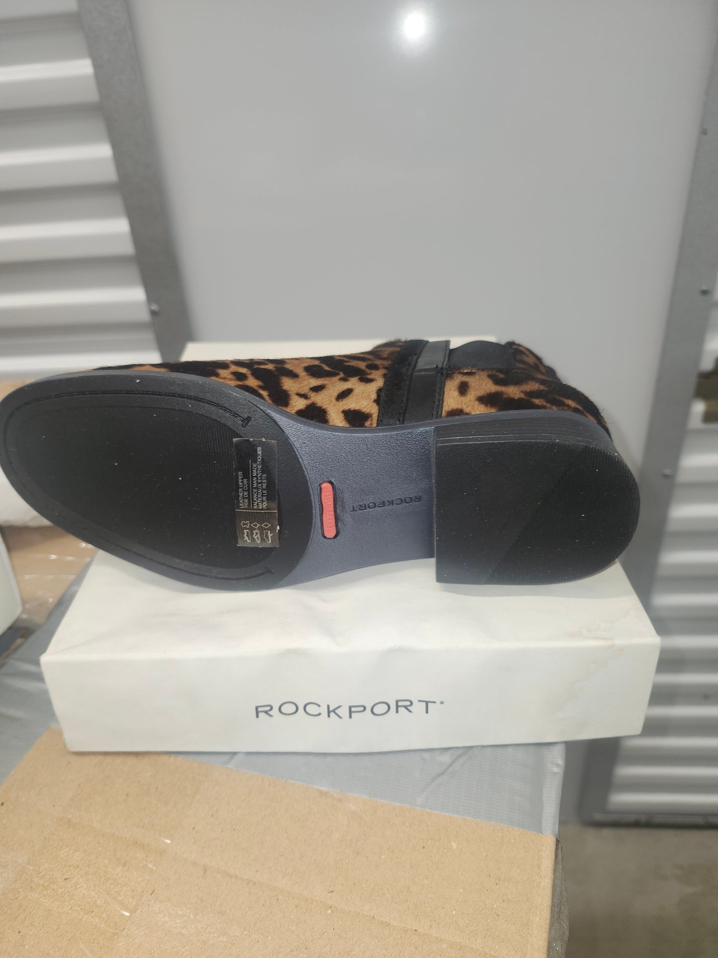 Rockport Larkyn Leopard Print Chelsea Boots 6.5 M