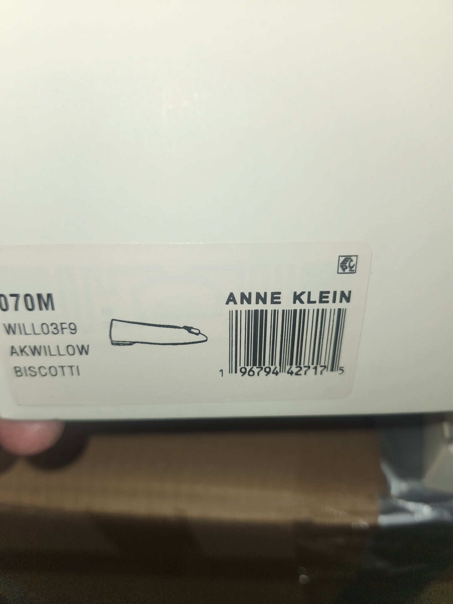 Anne Klein Willow Flat Shoes, Biscotti Leather Size 7 M