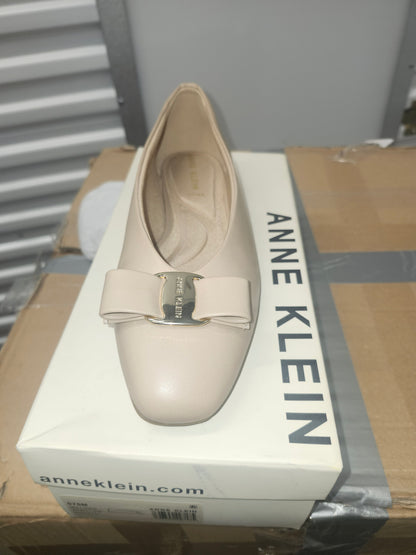 Anne Klein Willow Flat Shoes, Biscotti Leather Size 7 M