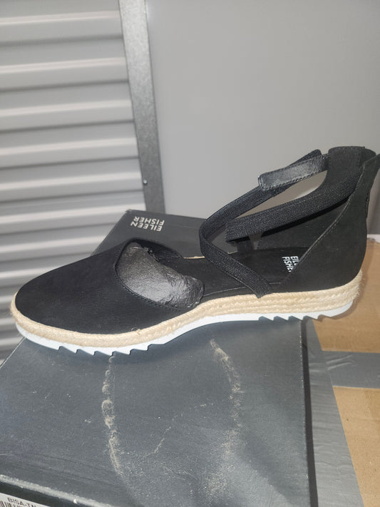 Eileen Fisher Bisa Size 9 B - Medium