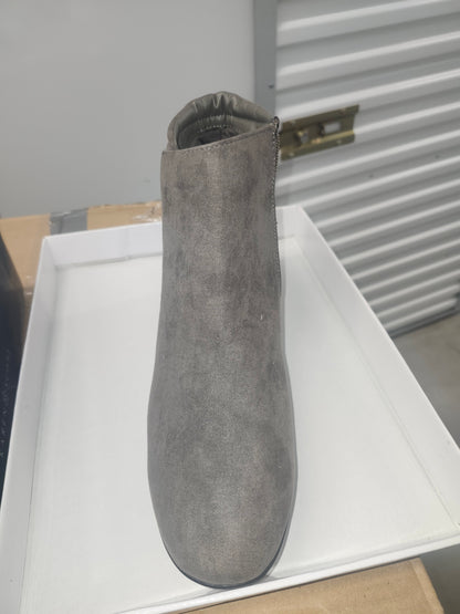 Karen Scott Carina Booties Size 10M Women's Shoes