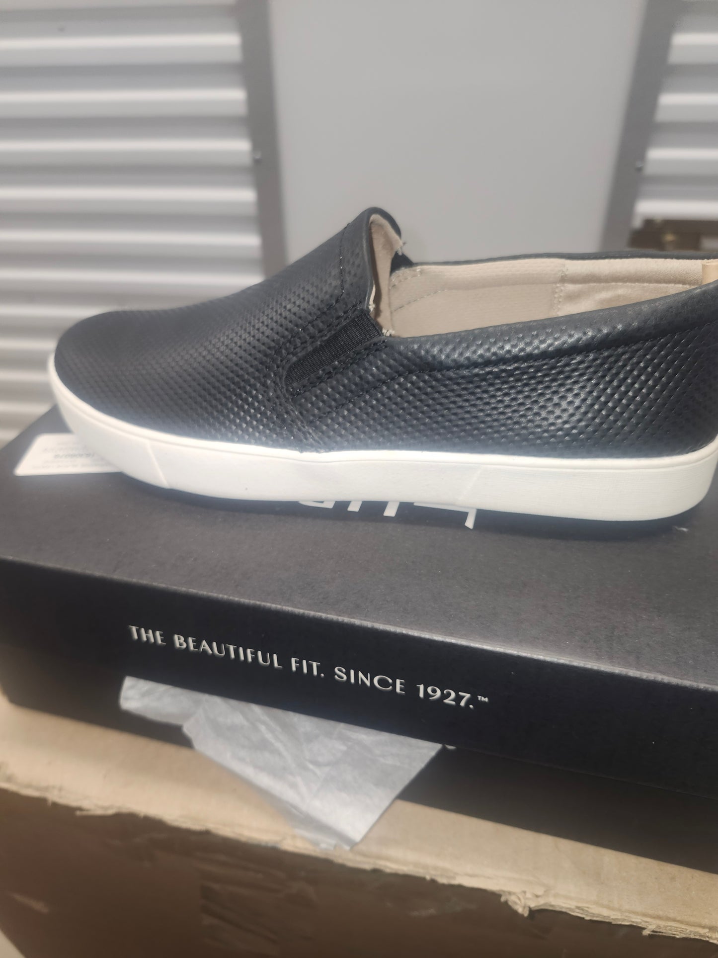 Naturalizer Marianne Sneaker Shoes, Black Leather, Size 9.5W