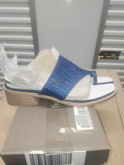 Franco Sarto Sia Toe Loop Sandals, Navy Blue, Size 11MUS