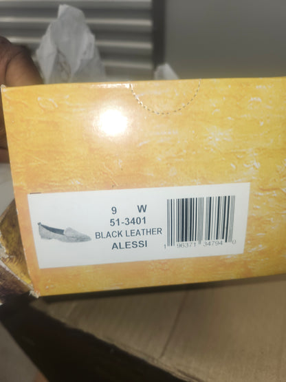 Bella Vita Alessi Slip On Flats Size 9W