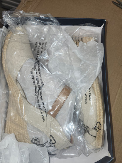 Tommy Hilfiger Nilsa2 Tan Sandal, Women's Size 11 Medium