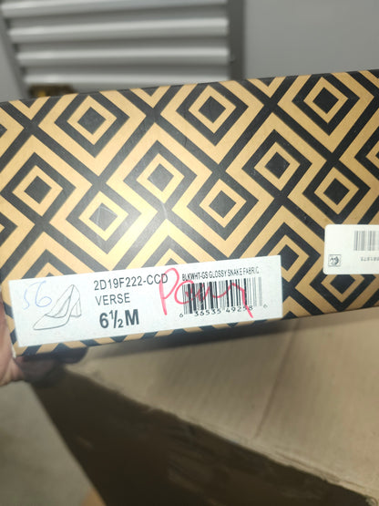 Charles By Charles David Verse Pump, Size 6.5