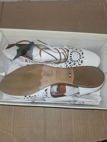 Spring Step Theone Lace-up Leather Shoes, Size 9.5