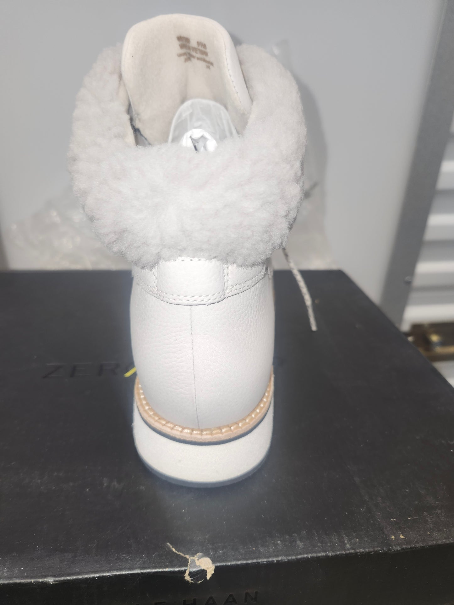 Cole Haan Zerogrand Explorer Hiking Boots Size 9.5 Waterproof