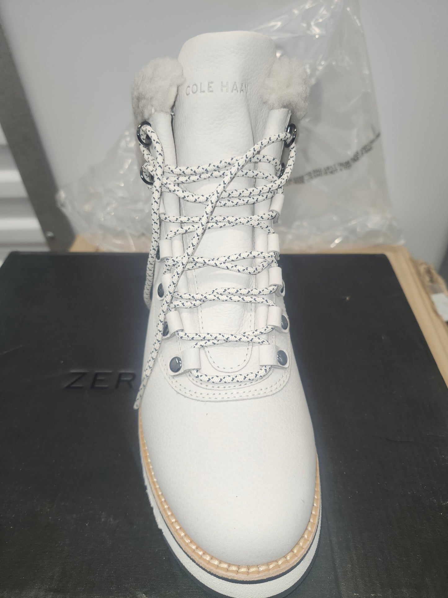 Cole Haan Zerogrand Explorer Hiking Boots Size 9.5 Waterproof