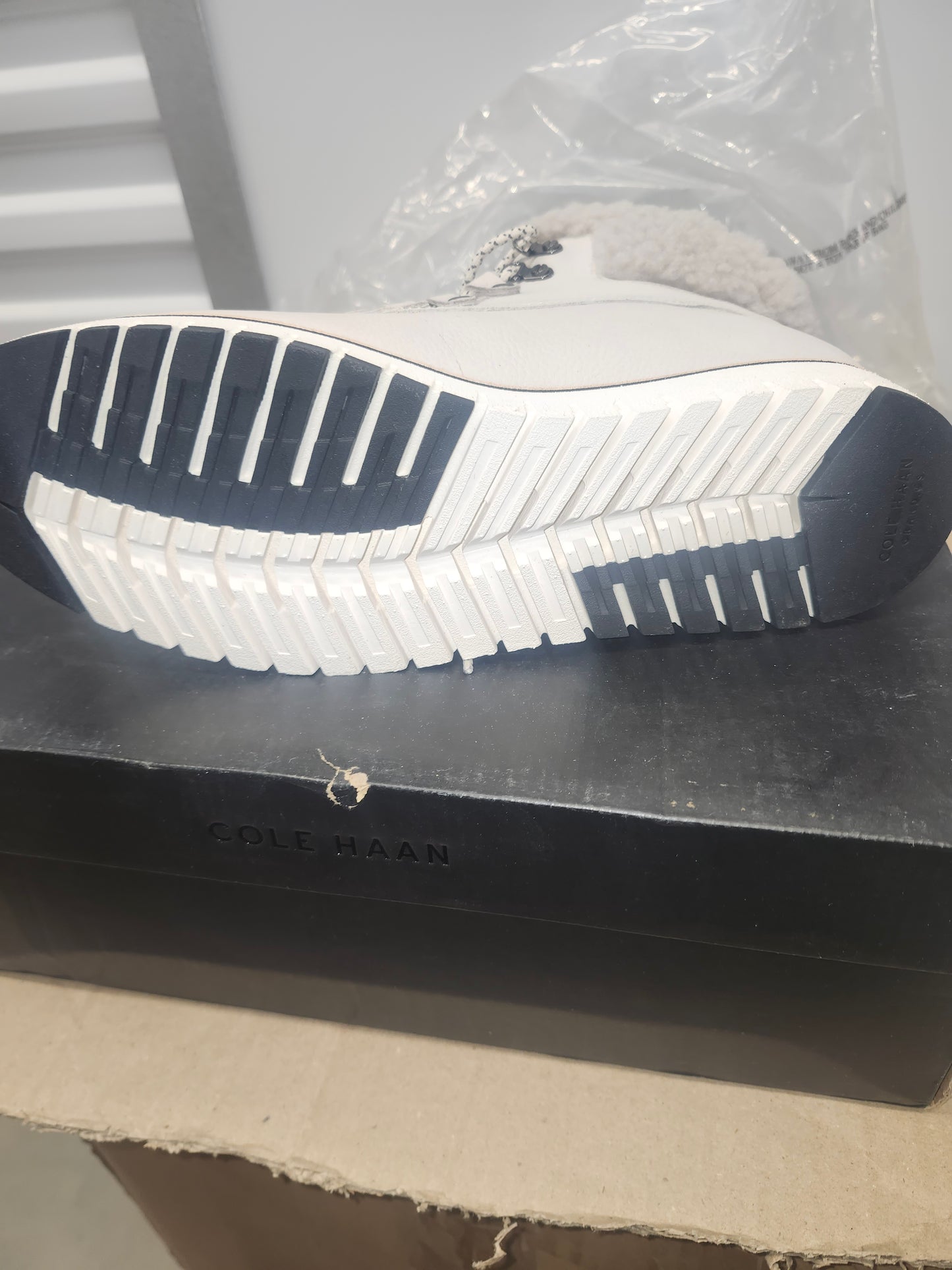 Cole Haan Zerogrand Explorer Hiking Boots Size 9.5 Waterproof