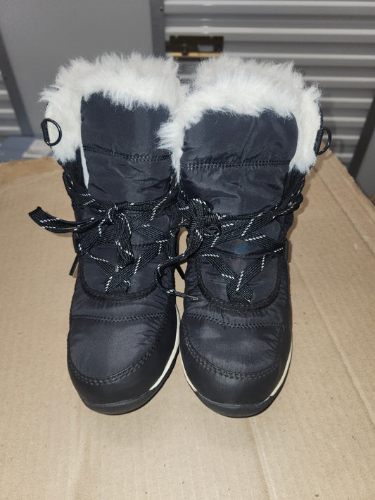 Sorel Whitney Short Lace Boots, Size 6.5