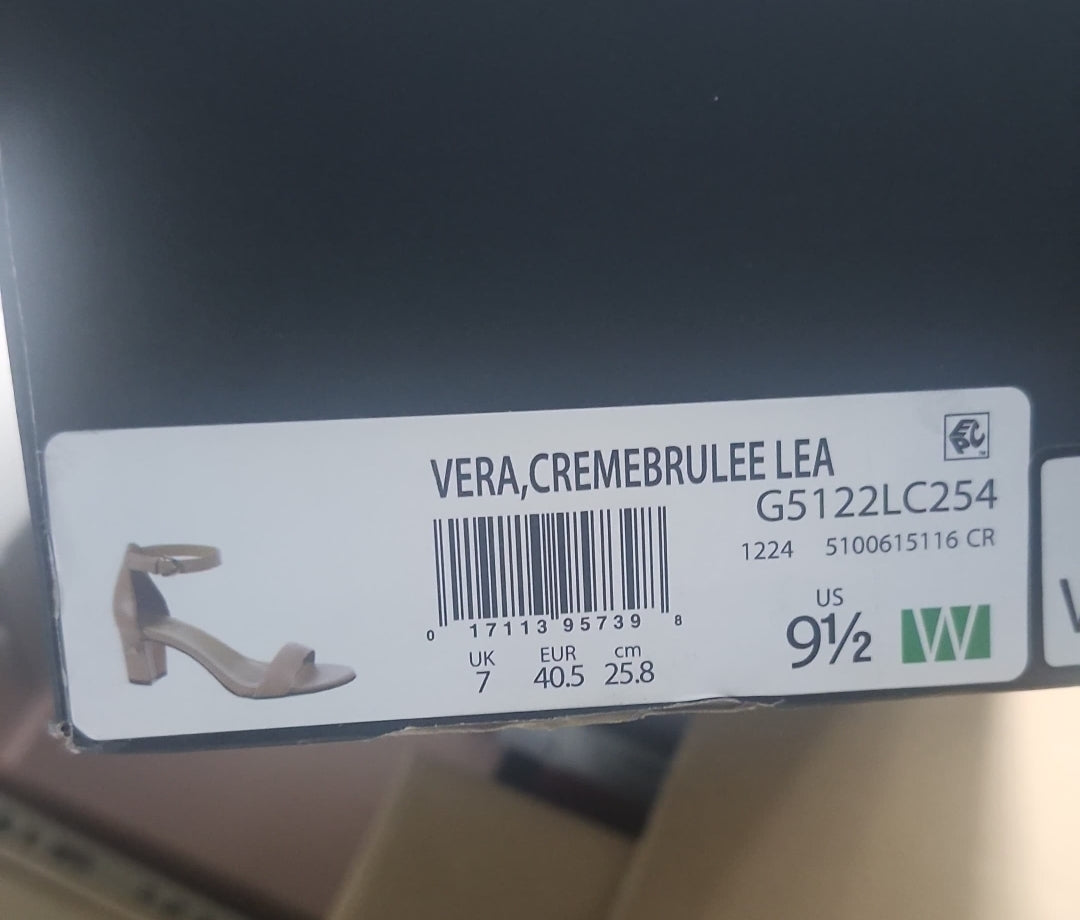 Naturalizer Vera Buckle Ankle Strap Heel Sandals, Size 9.5