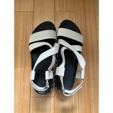 Sorel Roaming Criss Cross Sandal Chalk, Size UK 5.5 I US 7.5